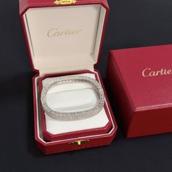 Classic and fashionable style bracelet