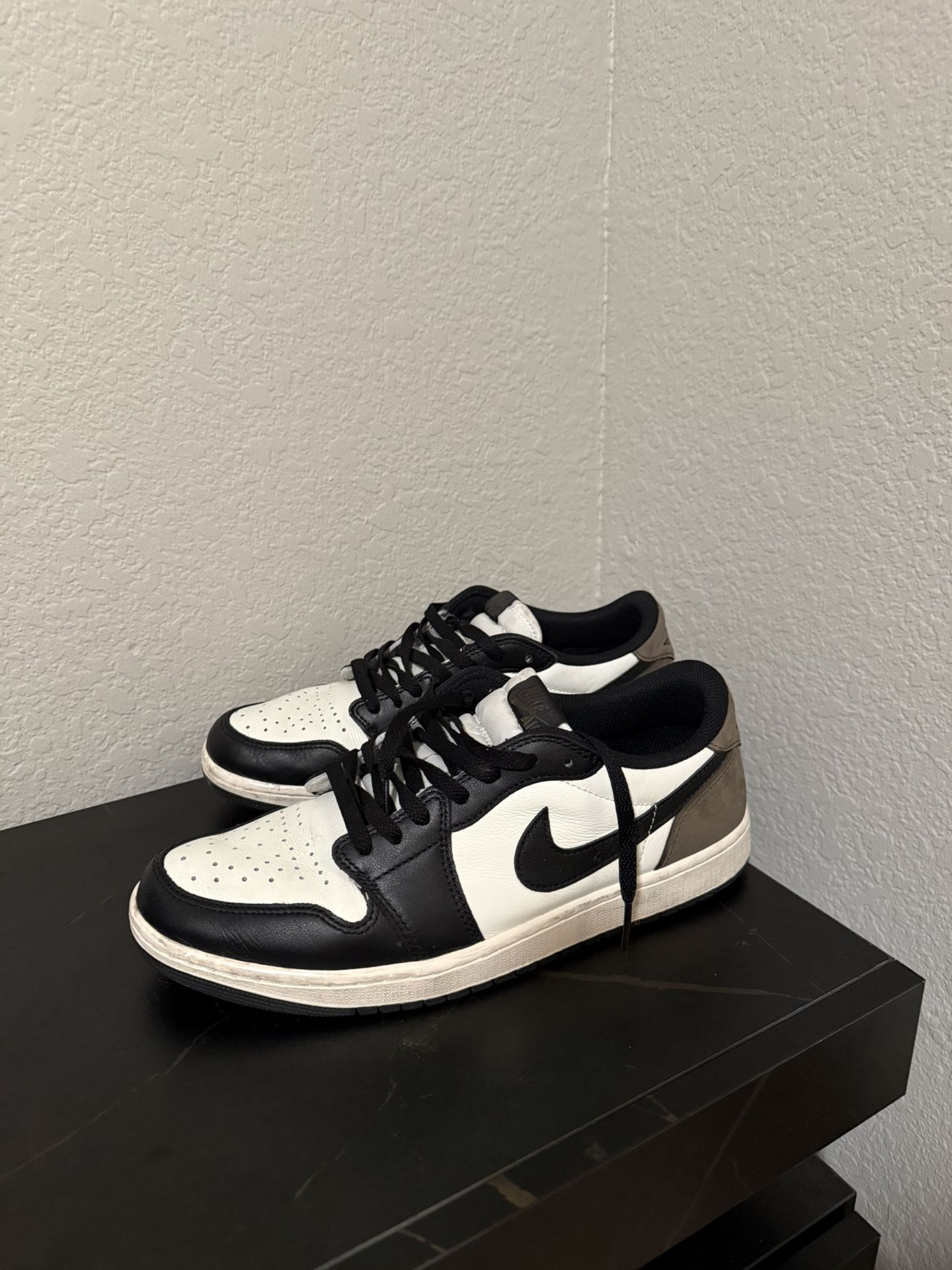 mocha jordan 1s