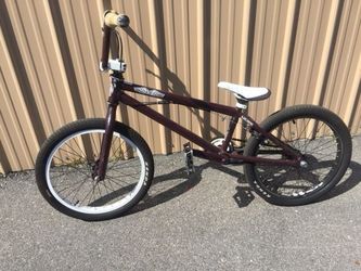 GT BMX El Centro 4130 Racing Bike for sale in good condition. for