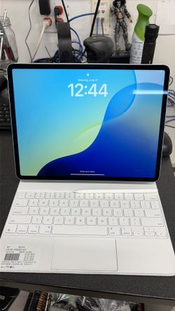 APPLE  AIR 13inch M3