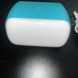 Cricut Joy Cutting Machine