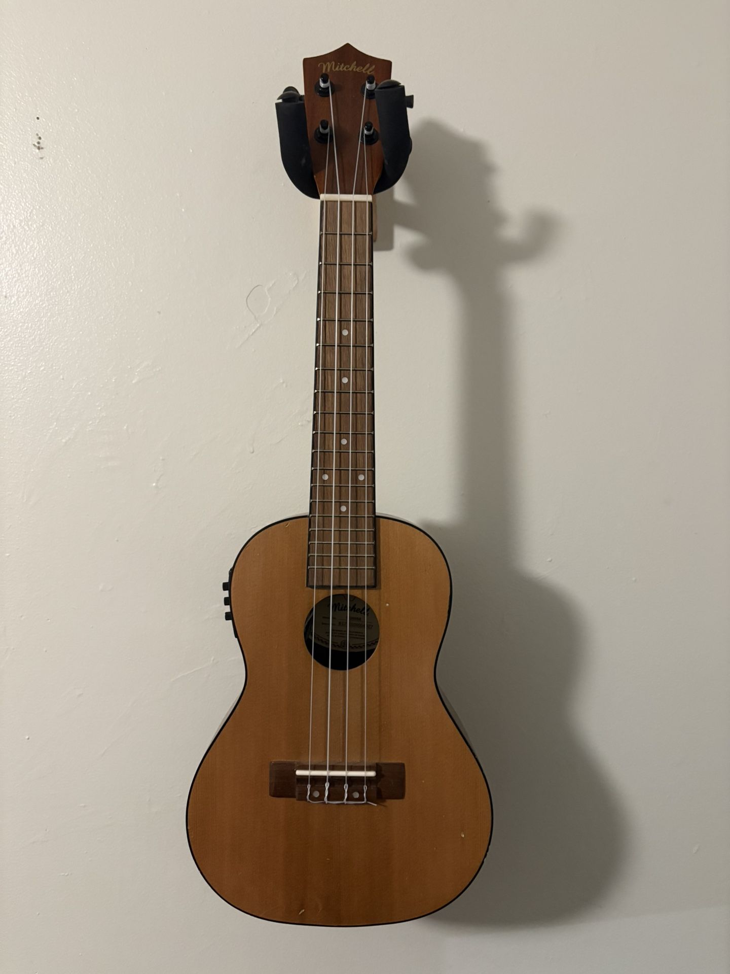 Mitchell MU50SE Acoustic Electric Ukulele