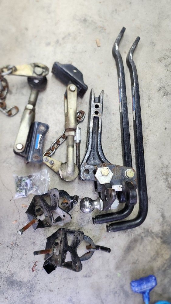 Weight Distributing Hitch