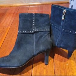 NEW TAHARI Black Suede Leather Mid-Calf Boots Pointed Toe Gold Studs Side Zip – Sz 7.5 M