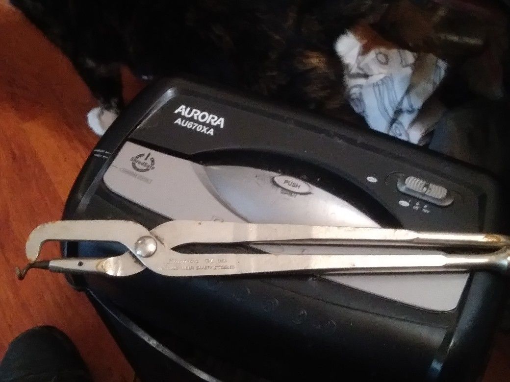 SNAP ON DRUM BREAK PLYERS