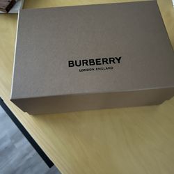 Small Burberry Box