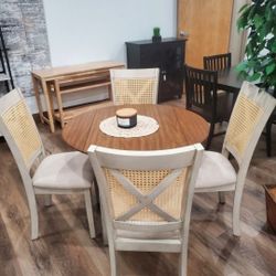 5 PC Round Dining Set With Two Leafs On Each Side 