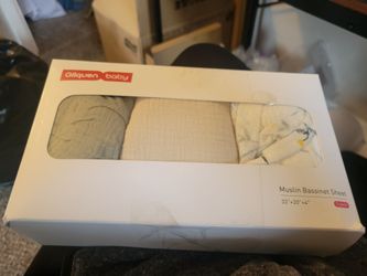 Bassinet sheets
