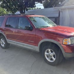 2002 Ford Explorer