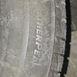 (4) bridgestone weather peak 225 65 17