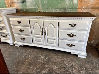 Magnificent Long 9 Drawer Dresser