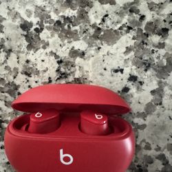 Beats Studio Buds
