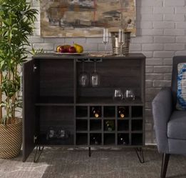 Turnbridge 37.25'' Bar Cabinet