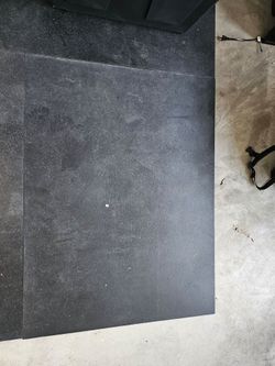 10 Heavy Duty Rubber Gym Flooring Mats – 3ft x 4ft (1/2" Thick)