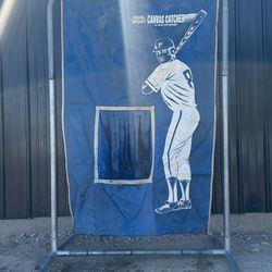 Dual sport catcher (baseball/football)