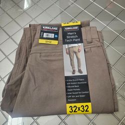 Kirkland Signature Men's Stretch Tech Pant 32x32