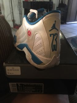 Girls size 5 Air Jordan Retro 14