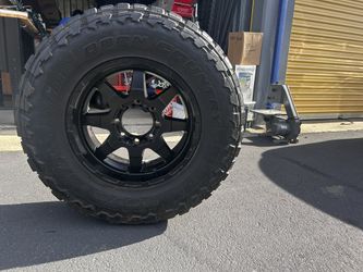 35 Inch Truck tire