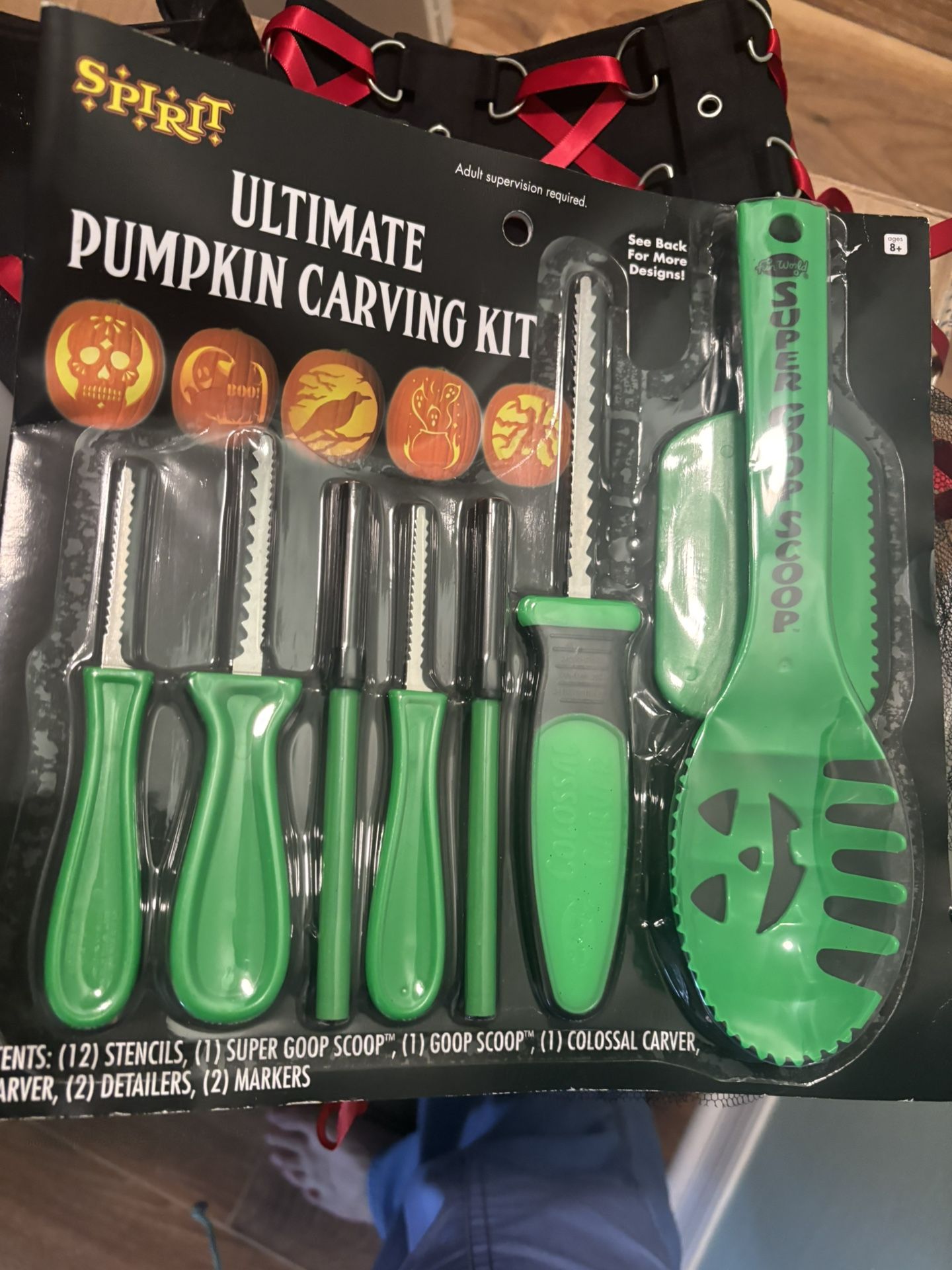 New Halloween Pumpkin Carving Kit