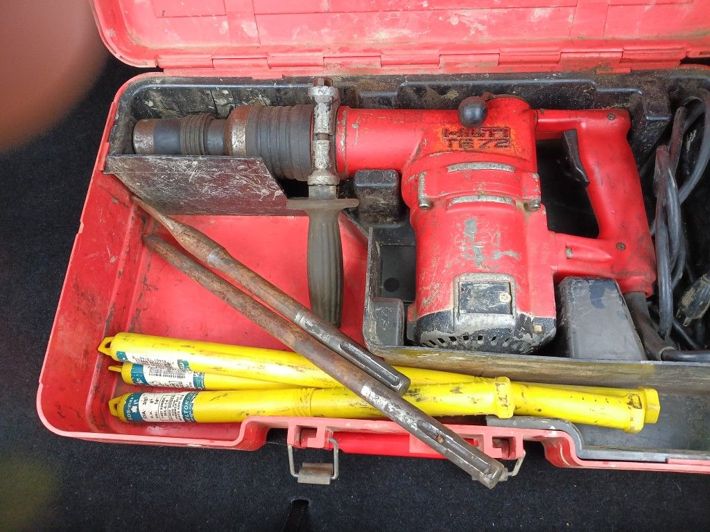 Hilti TE72 Hammer Drill