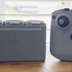 MAX FLIGHT TIME: DJI Mini 2 Fly More Bundle (Controller + 4 Batteries + Charger)