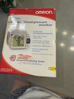 Omron Deluxe Wrist Blood Pressure Monitor (Model HEM-650
