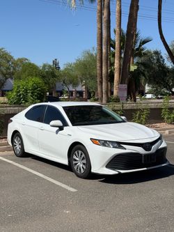 2020 Camry Hybrid LE