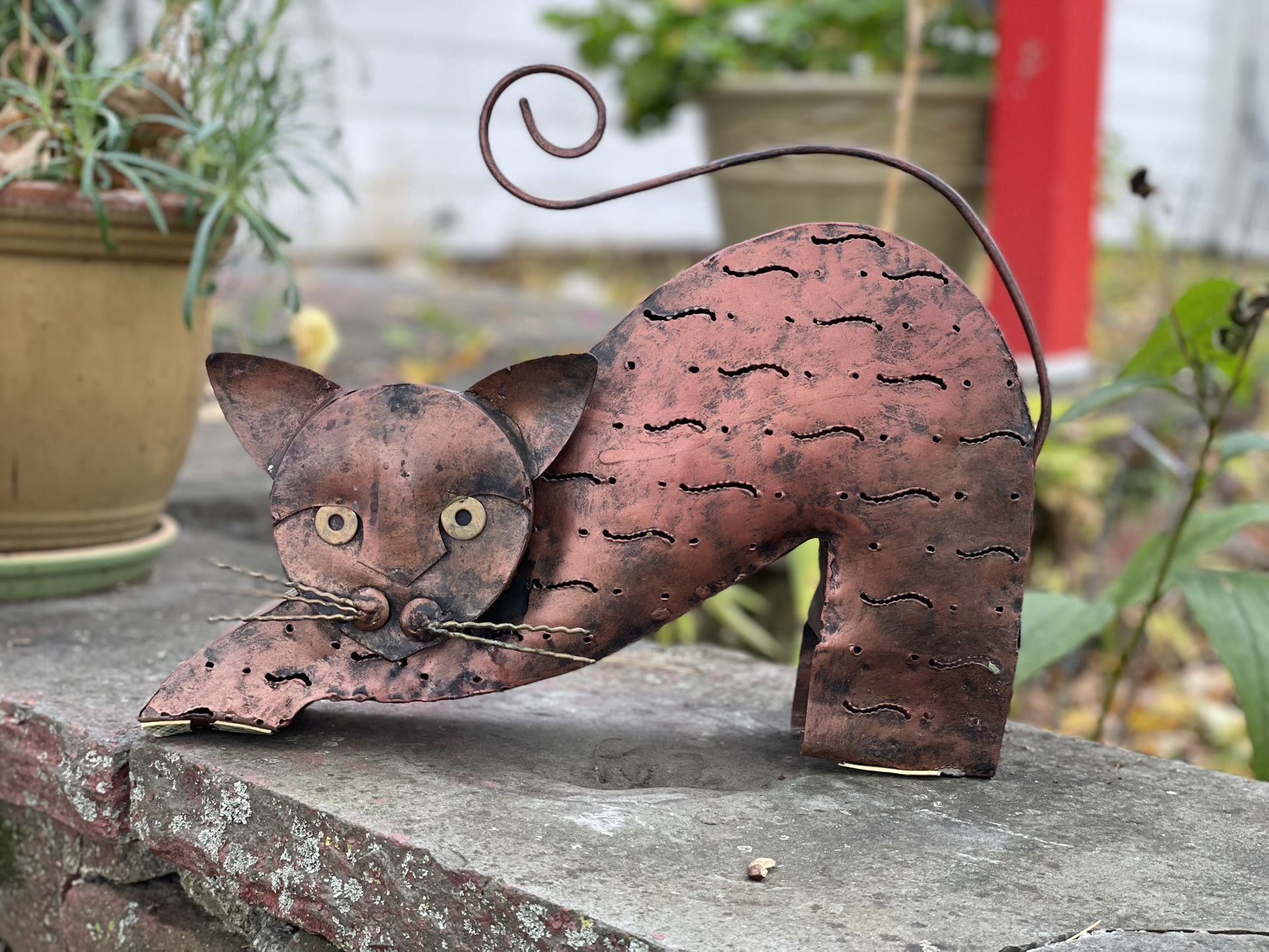 LARGE COPPER COLOR METAL TEA LIGHT CANDLE CAT STATUE