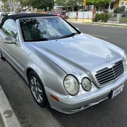 2002 Mercedes-Benz CLK-Class