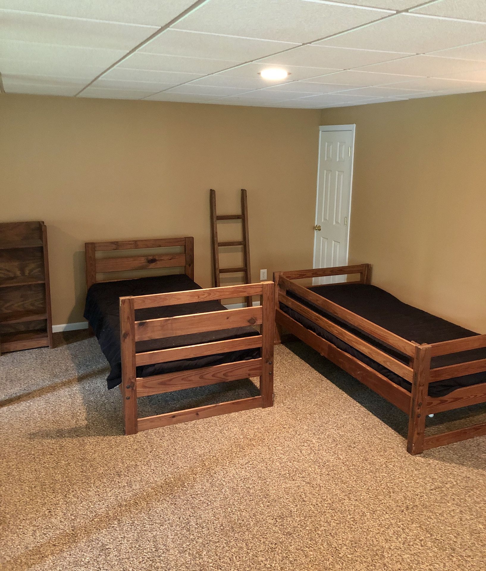 Wood Bunk Bed Set
