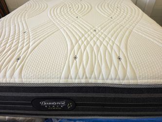 🔥QUEEN SIZES MATTRESS SET $289🔥