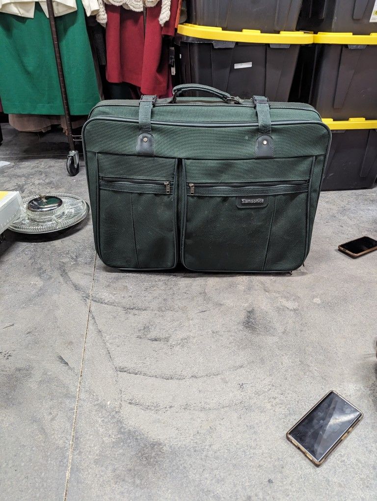 Samsonite Large Dark Green Suitcase On Wheels