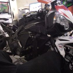 Honda Cbr 1000 Repsol Monster