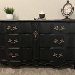  Vintage French Provincial Dresser