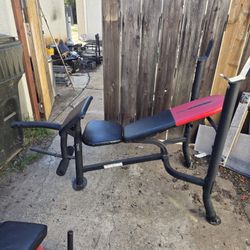 Weight Bench 