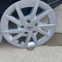 Set of 2 Original 16" 10 Spoke Wheel Covers for Toyota Prius V 2012-2018 - Silver