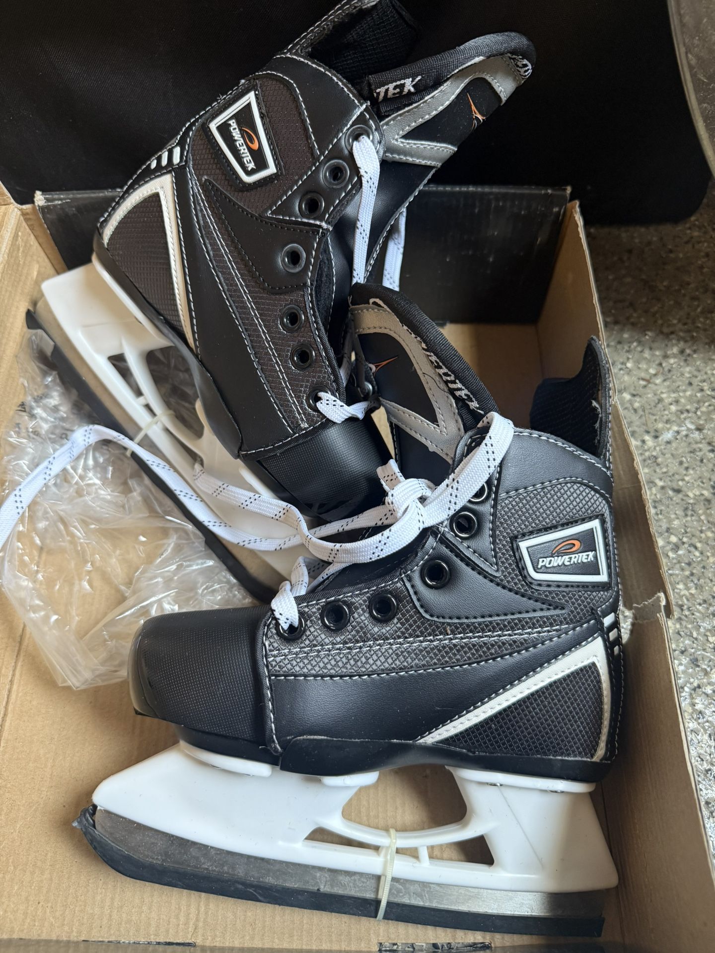 Powertrek Youth Hockey Skates Adjustable 