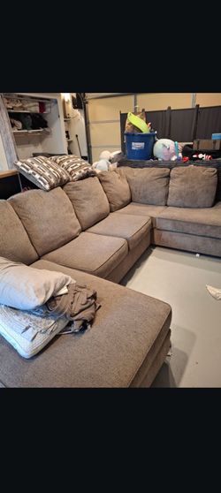 Sofa set