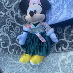 Minnie Shanghai