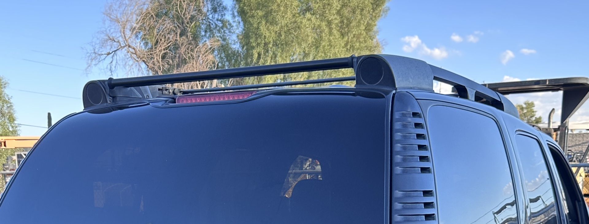 2004 Chevy Tahoe Z71 Roof