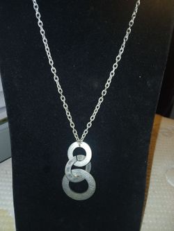 New York silver necklace