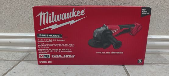 Milwaukee NO BATTERY M18 18V 4-1/2in 5in Grinder Brushless Cordless with Paddle Switch - New
