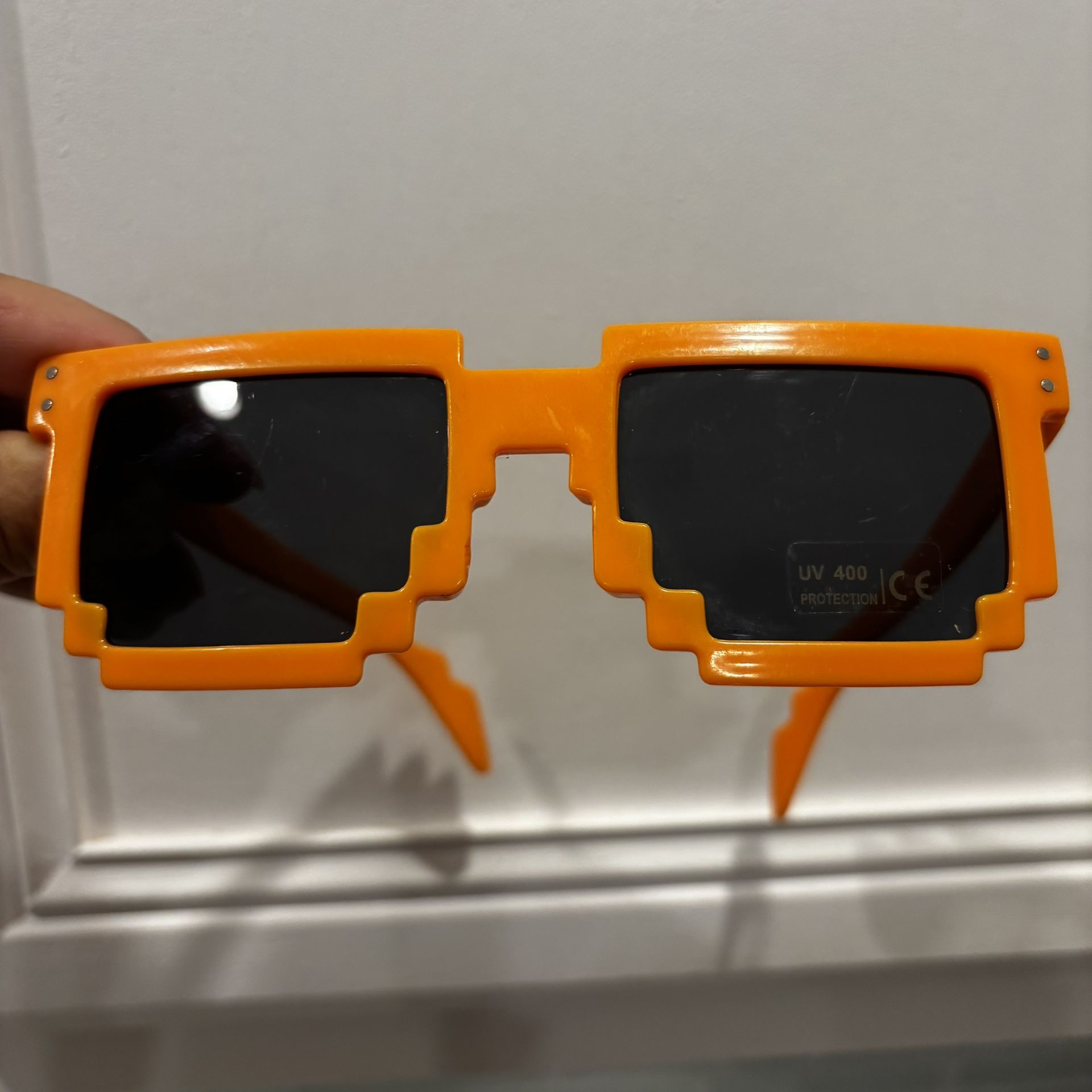 Minecraft orange sunglasses