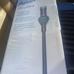 dyson v8 cyclone