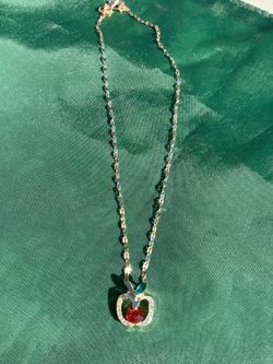 Beautiful Teacher Apple Necklace Brand New 