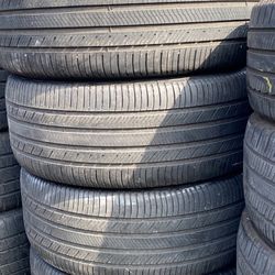 235/45R18 Marca Michelin En Perfectas Condiciónes De Vida