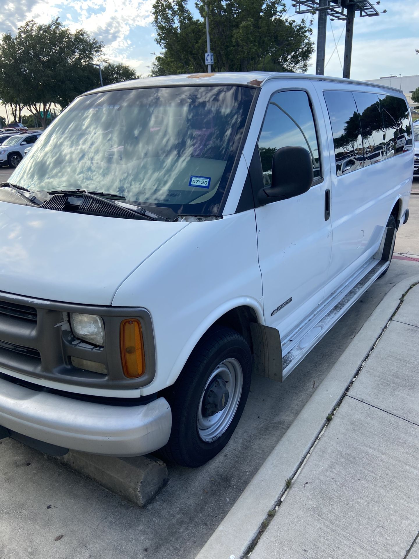 2000 Chevrolet Express 2500