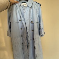 Coach Trench Coat ， Brand New With Garment Bag