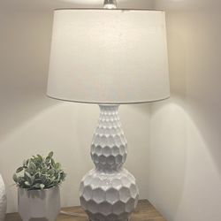 Modern Farmhouse Table Lamp With Textured White Ceramic Base And  New White  Linen Lamp Shade, H26.5”