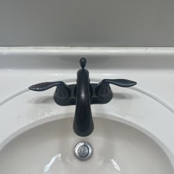 Bathroom Vanity Facet